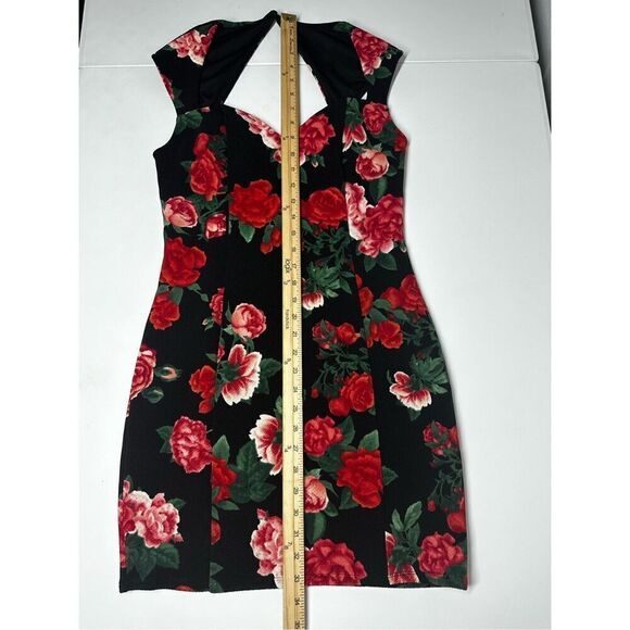 Guess Bohemian Red Black Green Roses Pattern Dress Size 10 Zip EUC - Picture 6 of 14